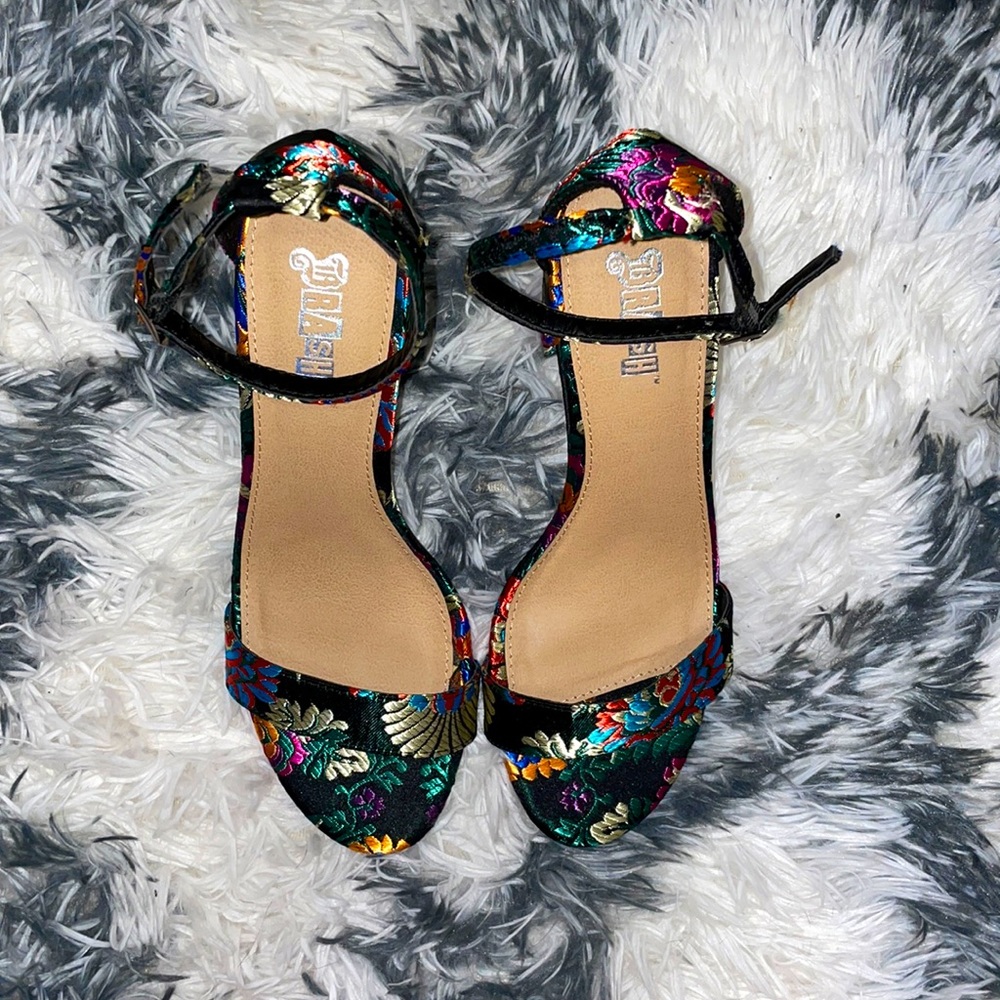 Paisley Print Heel
